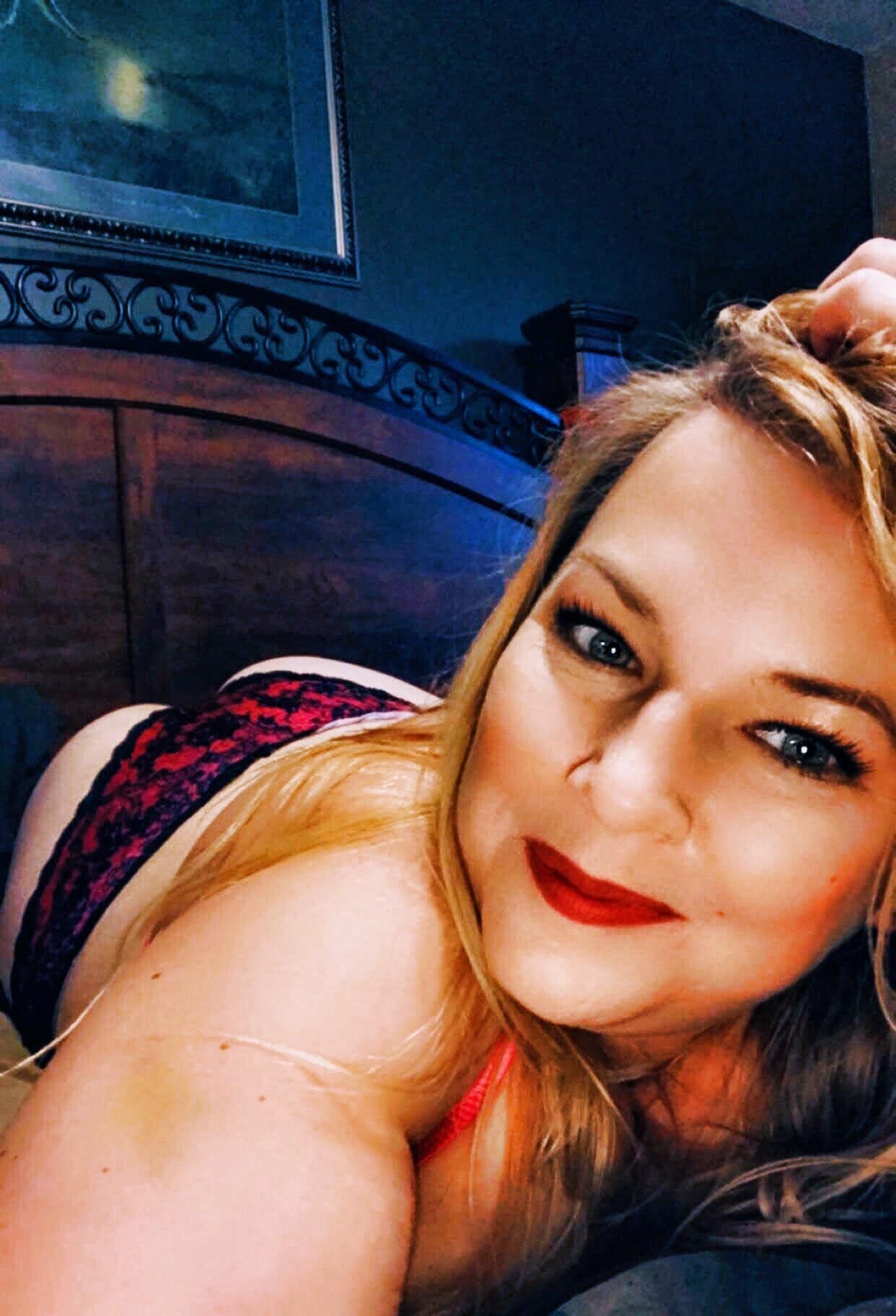 CamilleinRed de Var, France